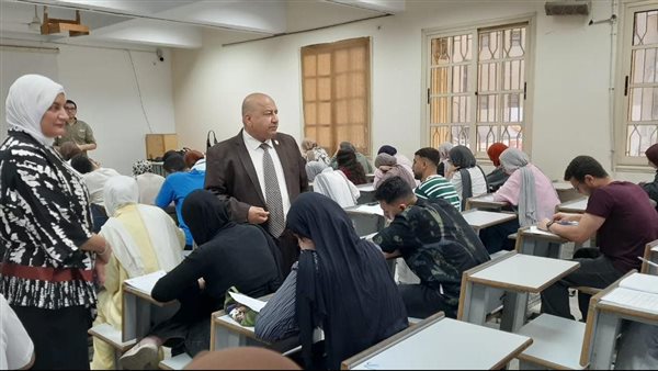 جامعة القاهرة تستأنف الامتحانات بعد عيد الأضحى