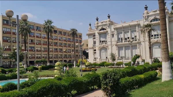 جامعة عين شمس تؤكد عدم انتماء المتهم بانتحال صفة طبيب