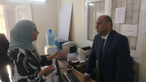 حسن رداد يتفقد مكاتب العمل بالقليوبية لمتابعة الخدمات