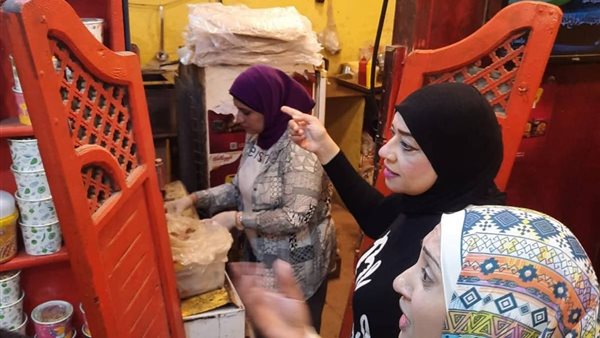 حملة رقابية في حي السويس لضبط الأسواق وترخيص المحال