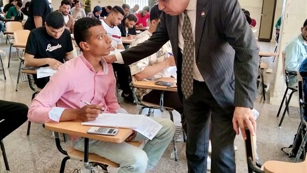 رئيس جامعة الدلتا يؤكد دعم الطلاب خلال الامتحانات