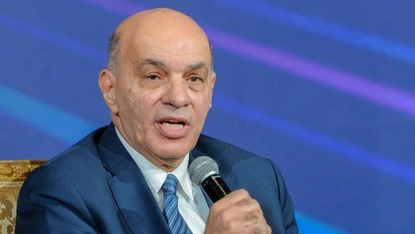 زيادة فواتير الكهرباء بسبب الانتقال بين الشرائح وليس الاستهلاك