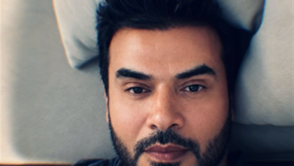 ساموزين يروج لألبومه الغنائي الجديد: “كل أغنية تبدأ بفكرة”