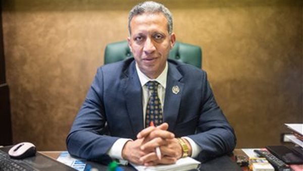 طارق العوضي يفرض إجراءات أمنية مشددة في مكتبه بعد تسريب نهاد أبو القمصان