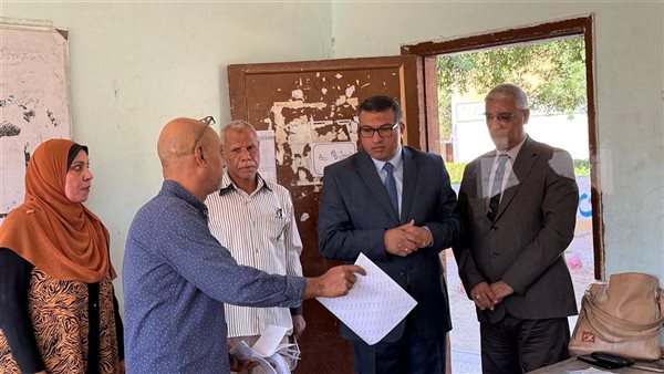 طالبة تصاب خلال امتحان اللغة العربية في قنا