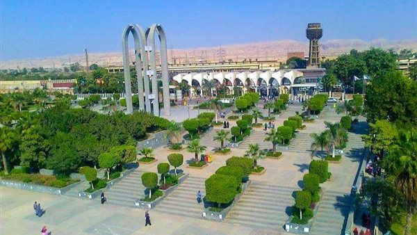 جامعة العاصمة تعلق على حادثة مسرح كلية الحقوق