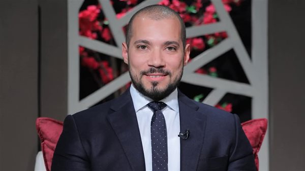 عبدالله رشدي يرد على خالد منتصر بشأن آيات في امتحان اللغة العربية