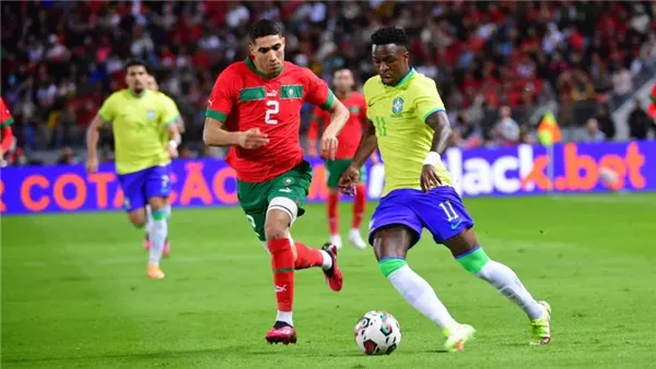 في كأس العالم 2026 فيفا يكشف عن حكام 4 مباريات منها مواجهة المغرب والبرازيل