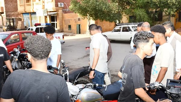 محافظ أسوان يقرر التحفظ على الدراجات النارية المخالفة
