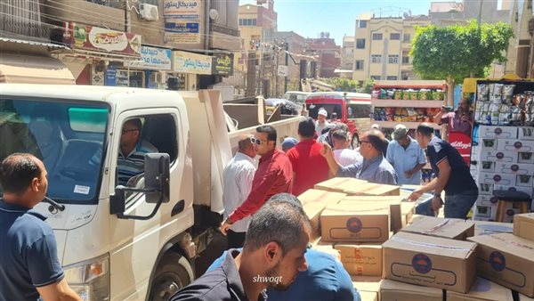 محافظ الدقهلية يراقب حملة إزالة الإشغالات في سمنود وأجا