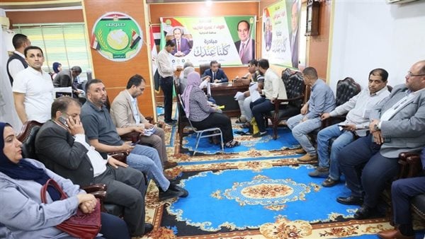 محافظ المنوفية يلتقي 115 مواطنًا ضمن كلنا عندك بمنوف