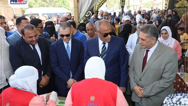 محافظ كفر الشيخ يزور القافلة الطبية في شباس عمير