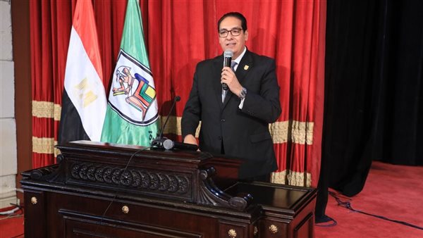محمد سامي: المسرح الجامعي يعزز العملية التعليمية وبناء الوعي