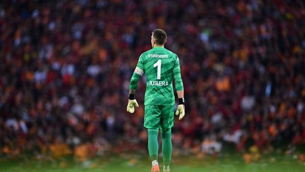 موسليرا يقترب من تحقيق إنجاز تاريخي بتخطي فورلان وسواريز