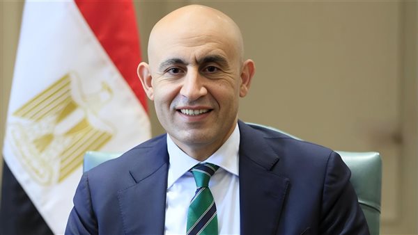 وزير التعليم يعلن حافز 2000 جنيه لرؤساء اللجان والمراقبين