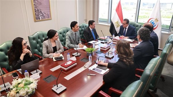 وزير الصحة يلتقي سفير موريتانيا لتعزيز الشراكة الصحية
