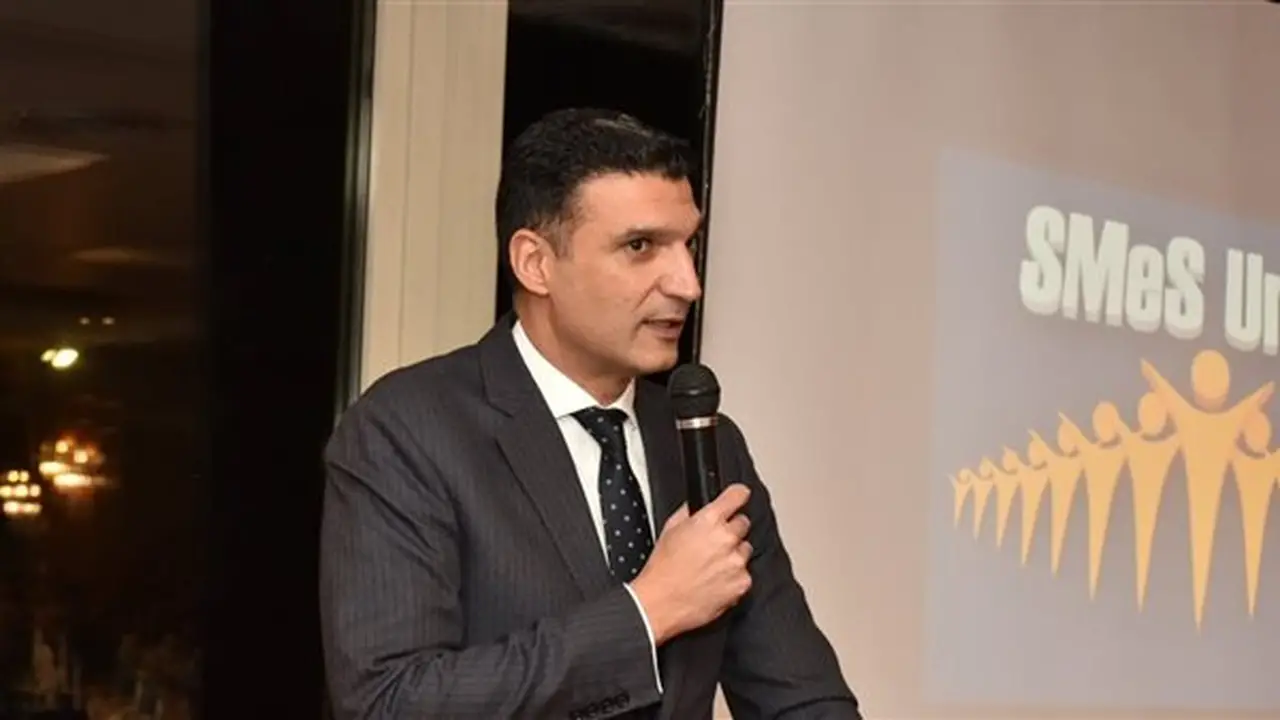 وزير الصناعة يعلق شرط الثلاث سنوات للتصرف في الأراضي الصناعية حتى نهاية 2026