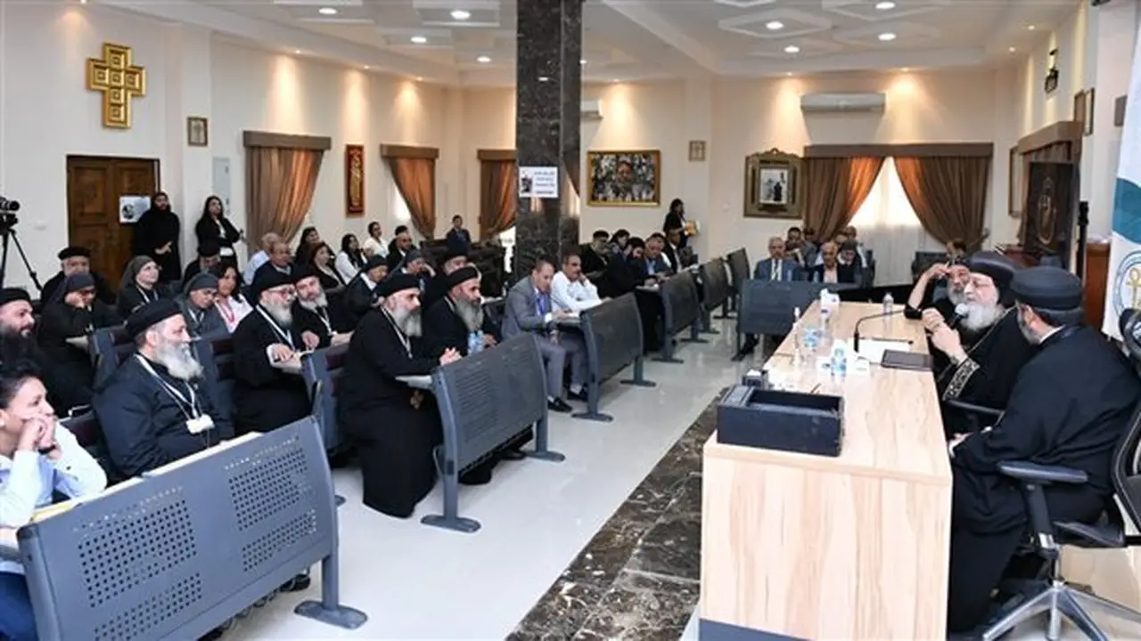 البابا تواضروس: التعليم أداة لبناء الإنسان والمعلم الحقيقي يرسخ القيم قبل المعرفة
