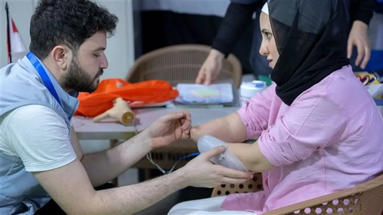 المستشفى الإماراتي العائم بالعريش ينجح في تركيب أطراف صناعية لـ51 مصابًا فلسطينيًا