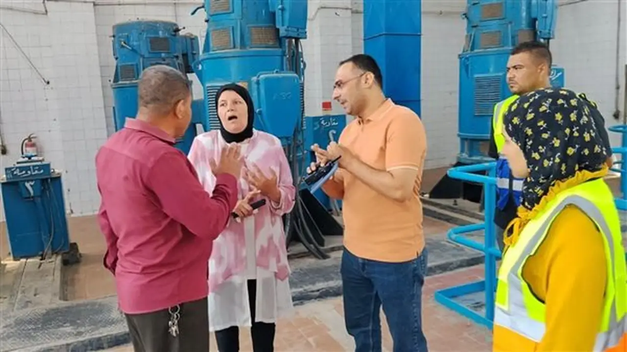 محافظ القليوبية يوجه بتحرك ميداني عاجل لاحتواء أزمة طفح الصرف الصحي في منطقة منطي