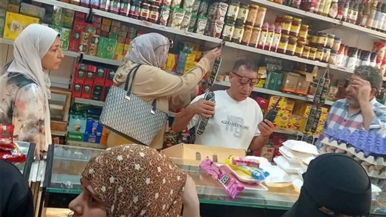 حملة مكثفة لمديرية الطب البيطري في رأس البر تسفر عن إعدام أغذية غير صالحة للاستهلاك الآدمي