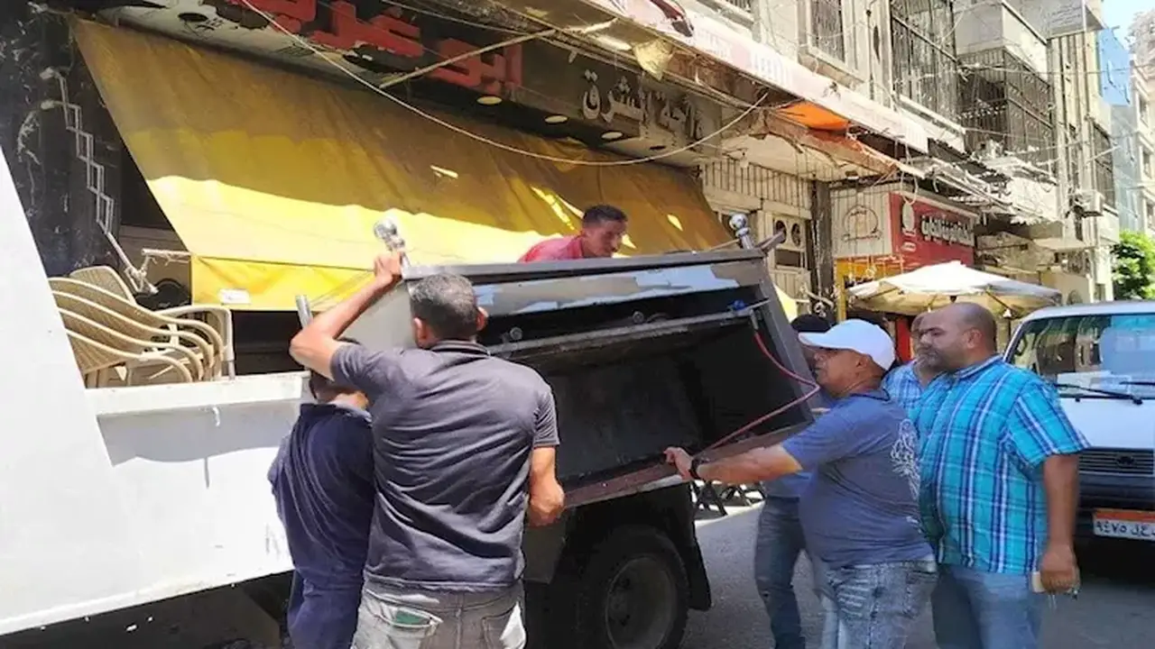 إغلاق 124 محلًا في الإسكندرية وفرض غرامات بقيمة 1.5 مليون جنيه – صور