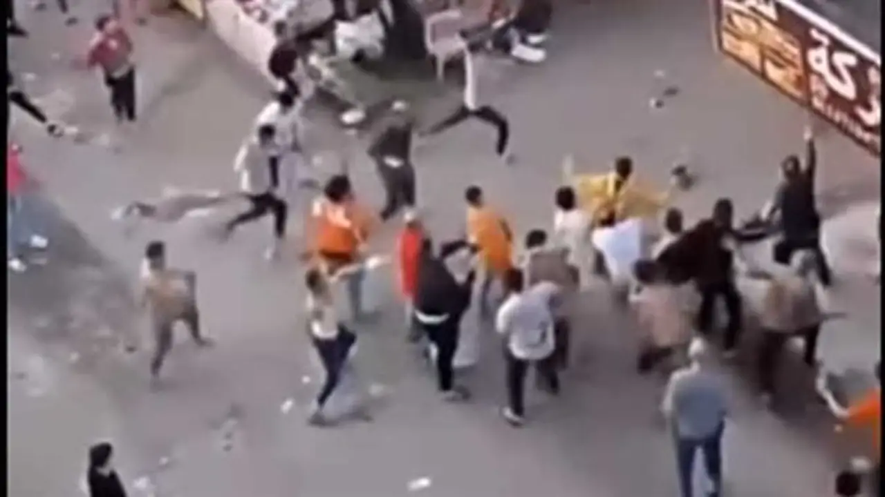 مشاجرة نسائية في طوخ بسبب خلافات حول شبكة الصرف الصحي والأمن يتدخل