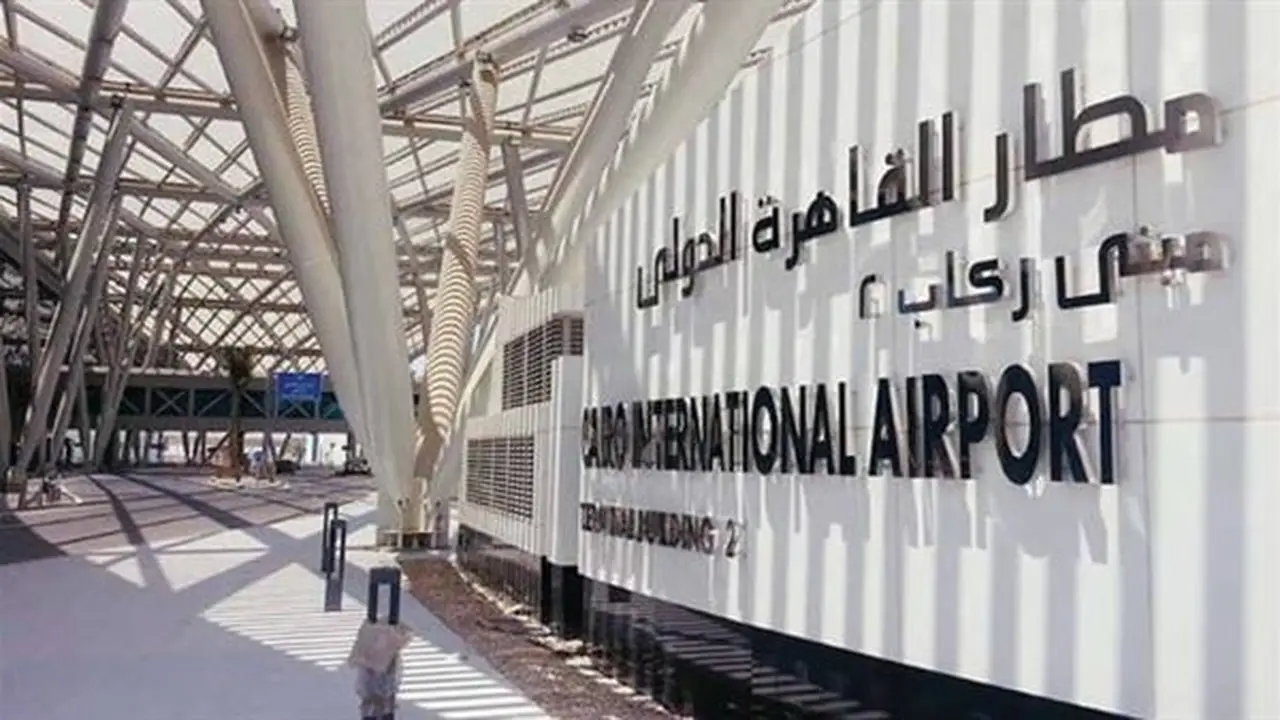 إخلاء سبيل راكبتين بعد ضبط أدوية مهربة في مطار القاهرة