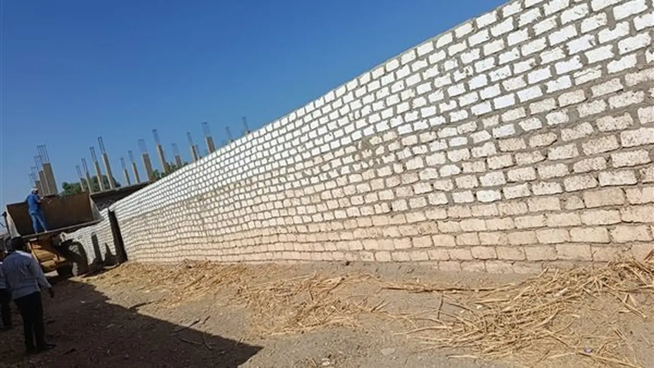 محافظ قنا يعلن استرداد 11 ألف و600 متر من أراضي الدولة خلال حملة مكبرة في قوص