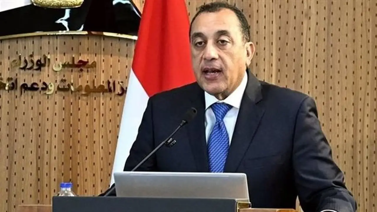 قرار جديد لرئيس الوزراء بشأن العمل عن بُعد للعاملين بالدولة في أغسطس 2026