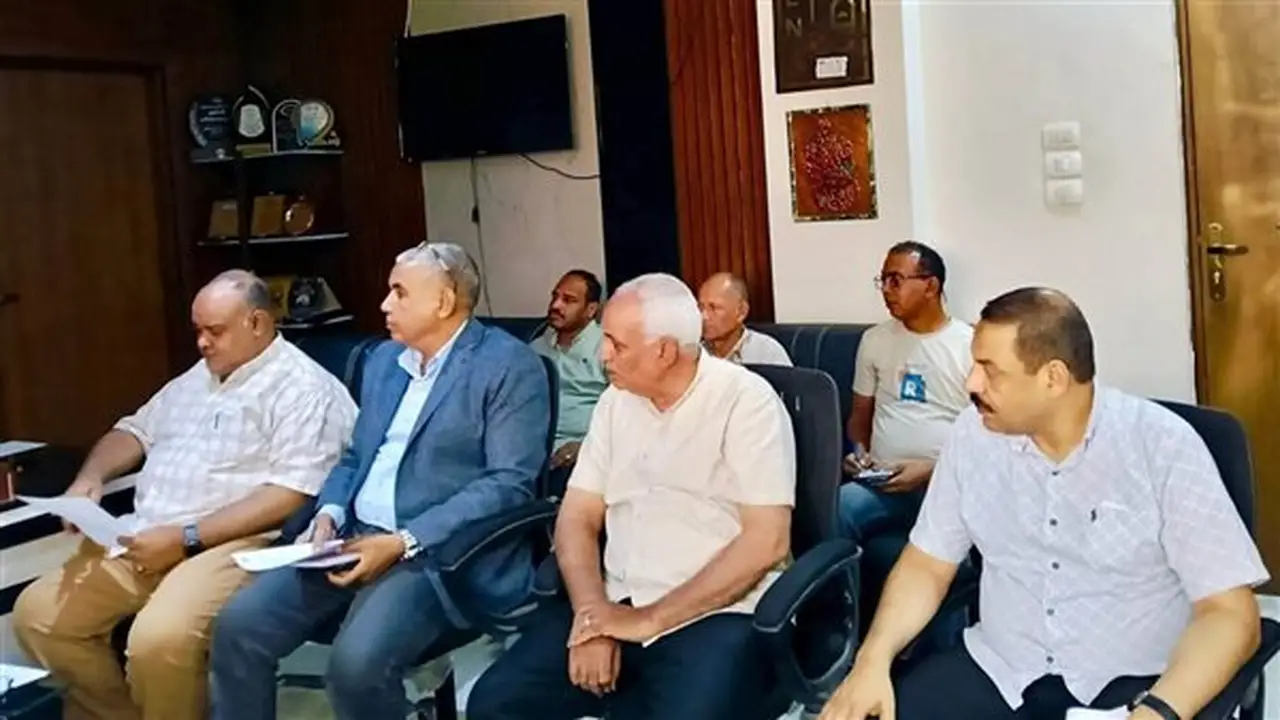 استعدادات تعليم قنا للعام الدراسي الجديد: متابعة شاملة للتحويلات ومراجعة ملفات المدارس