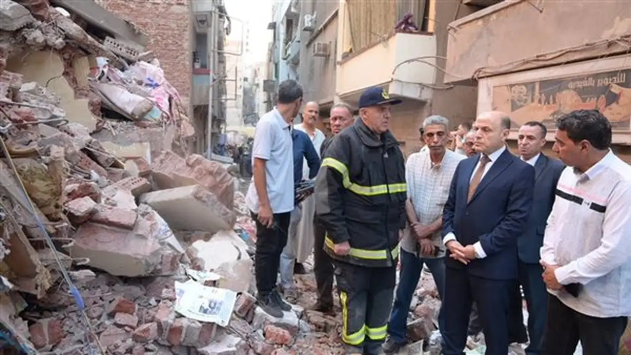 مالك عقار في الساحل يكشف أسباب انهيار سقف الطابق الأول