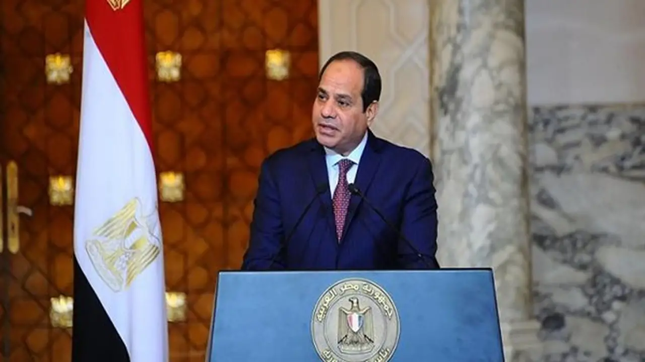 السيسي يؤكد على دعم تصنيع البطاريات وتعزيز توطين صناعات الطاقة المتجددة