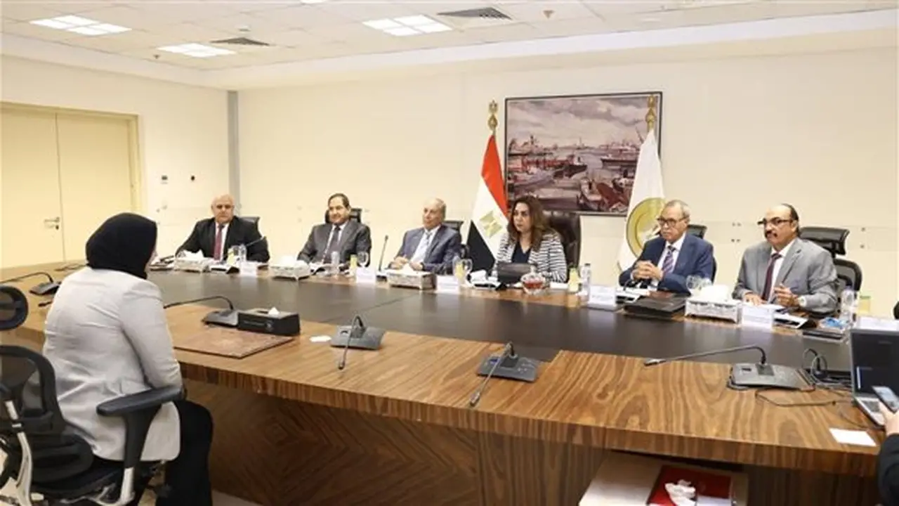 التنمية المحلية: انتهاء المقابلات الشخصية لـ425 متقدماً لمسابقة الوظائف القيادية بالمحافظات