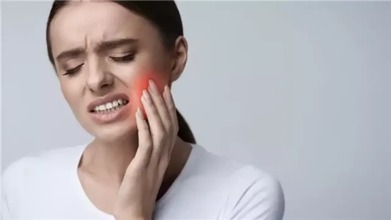 علاجات منزلية فعّالة لتخفيف آلام الأسنان