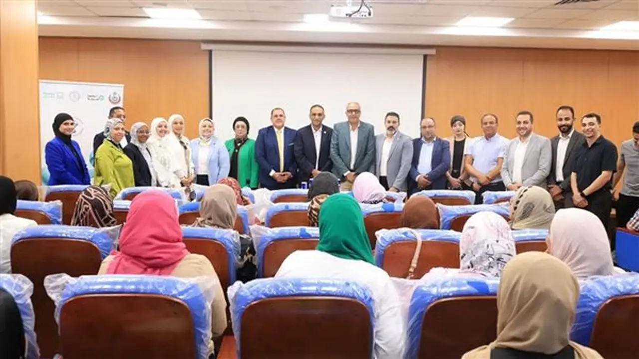 حملة “اسبقي بخطوة” تعزز الوعي والكشف المبكر عن سرطان عنق الرحم بين سيدات القناة