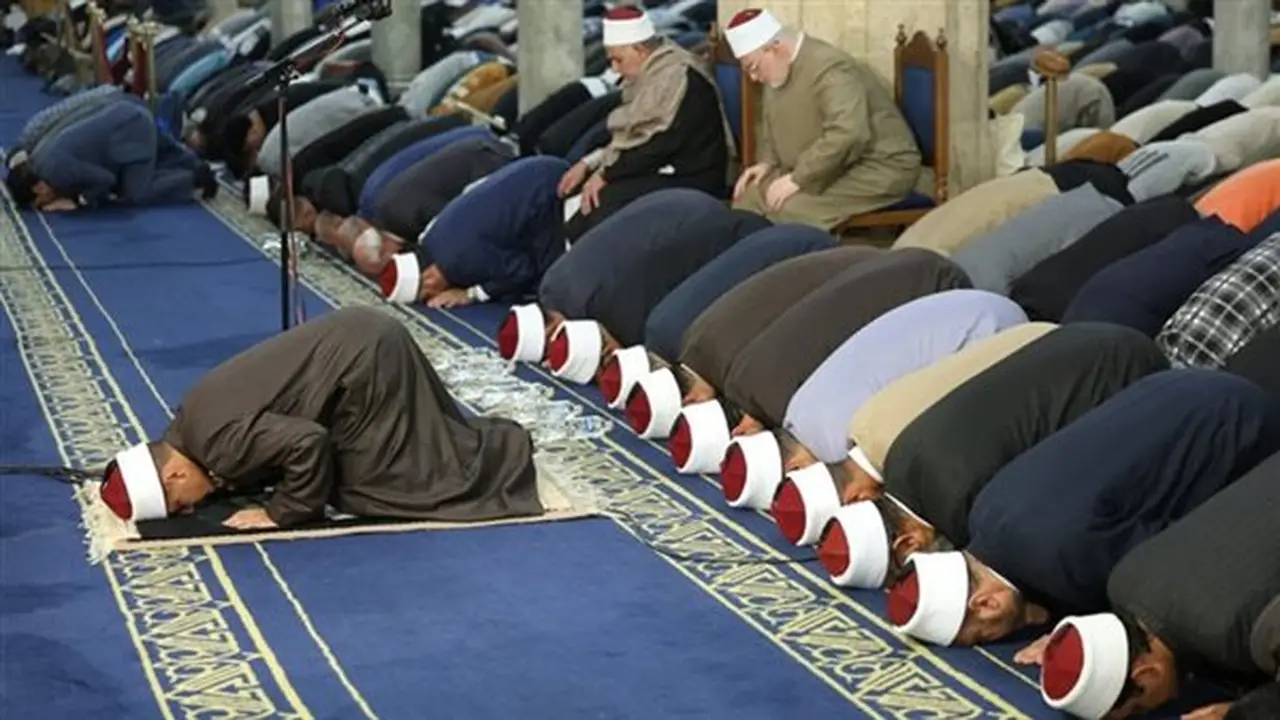 مواقيت الصلاة اليوم: موعد أذان العصر الخميس في القاهرة والمحافظات