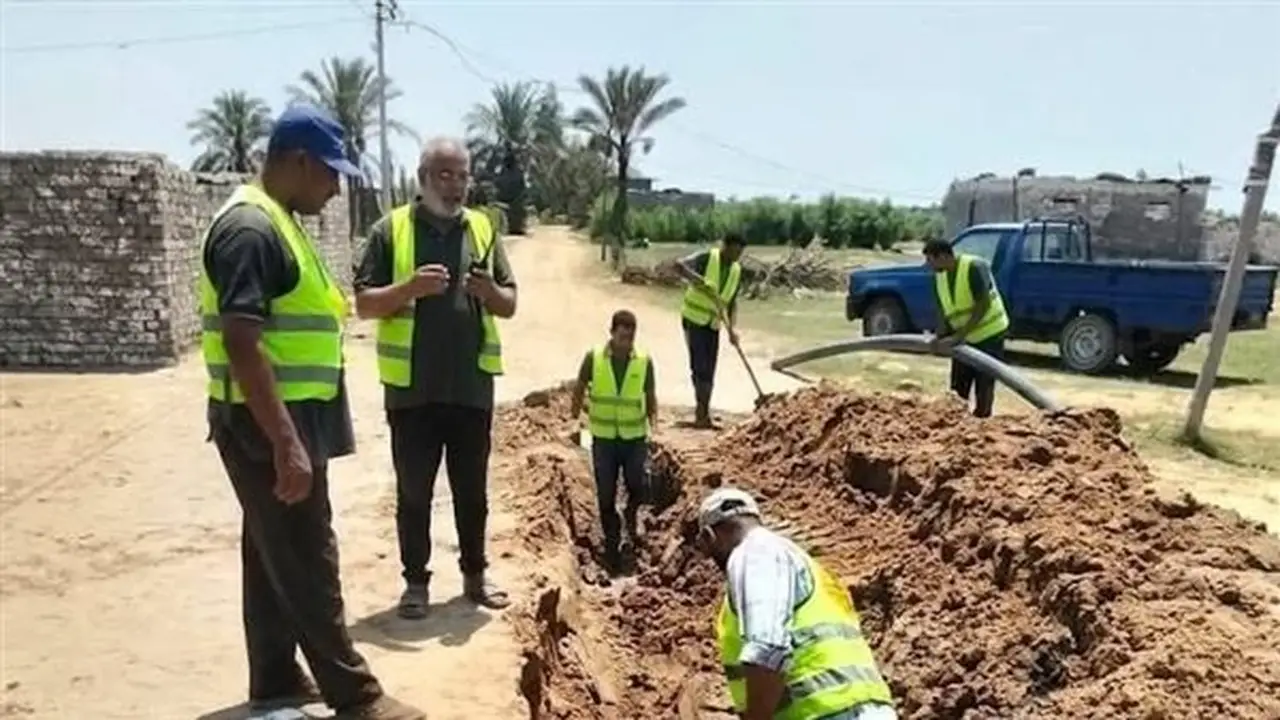 شركة مياه الشرقية تنفذ خط مياه جديد بطول 350 مترًا لخدمة أهالي عزبة سامي غزال بالحسينية