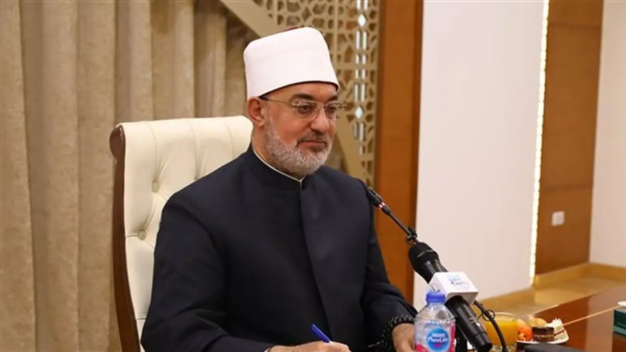 تطورات الحالة الصحية لمفتي الجمهورية بعد العملية الجراحية الأخيرة