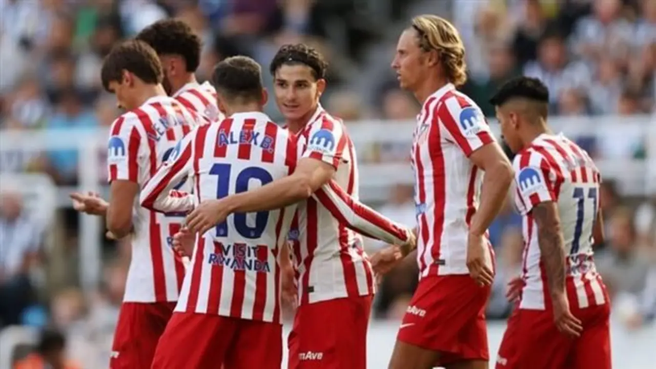 أتلتيكو مدريد يتمسك بنجمه بوبيل ويرفض عرض آرسنال