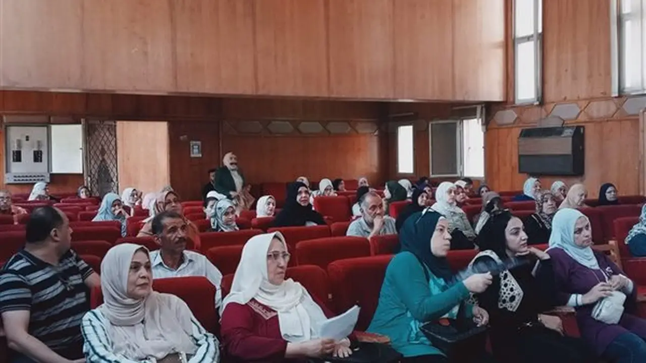 ندوة إعلام الشرقية تناقش الآثار السلبية لوسائل التواصل الاجتماعي