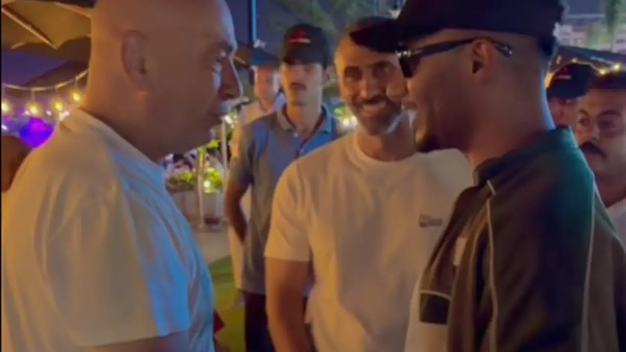 محمد رمضان يحتفل بلقائه مع حسام حسن في الساحل الشمالي: “رمز الإخلاص والانتماء”