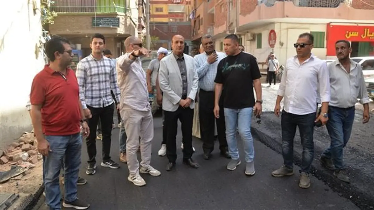 محافظ أسيوط يتفقد أعمال تطوير شوارع منطقة سيد ويوجه بتطبيق أعلى معايير الجودة