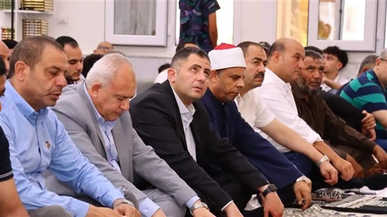 بث مباشر لشعائر صلاة الجمعة من مسجد السيدة زينب