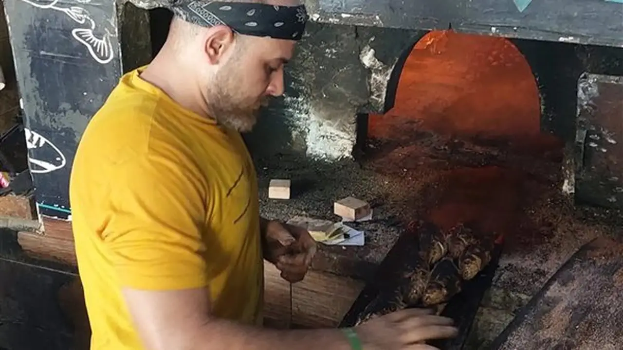أفران بورسعيد البلدي: سر النكهة الأصيلة من قلب سوق السمك (صور)
