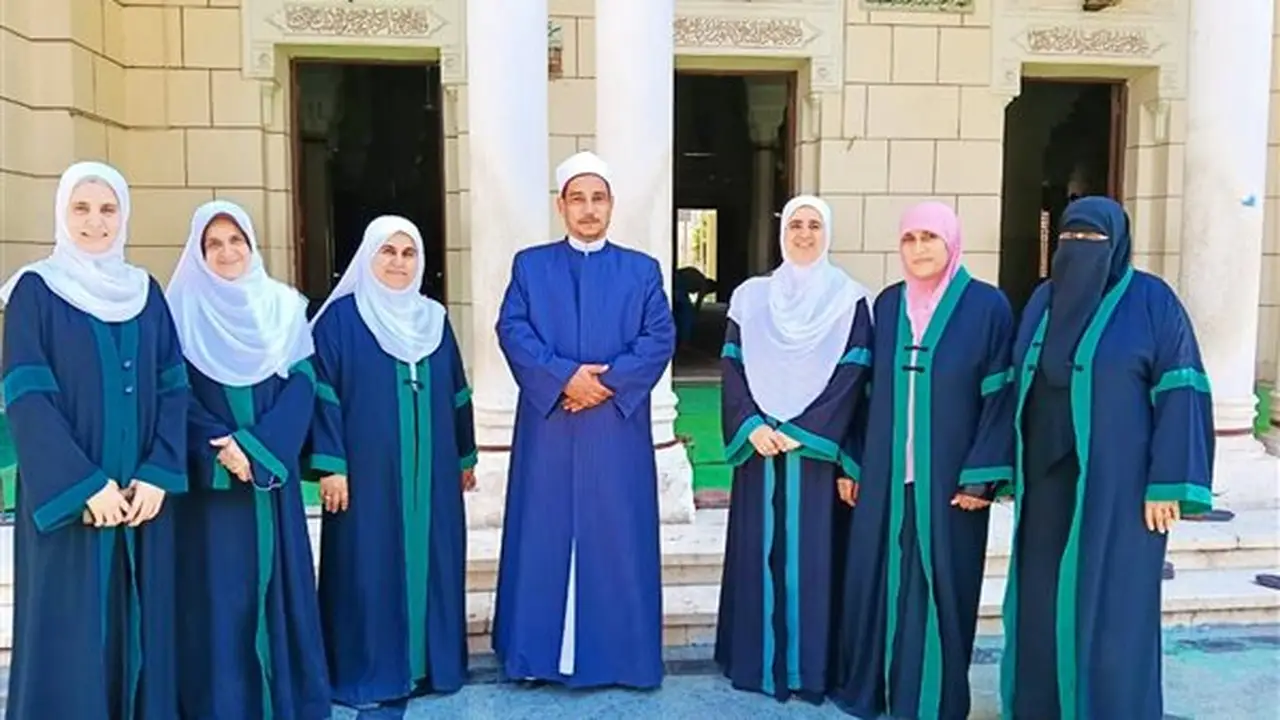 أوقاف الفيوم تطلق قافلة دعوية للواعظات في قرية هوارة المقطع