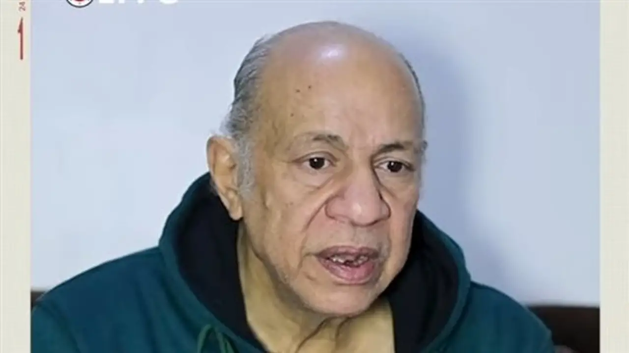 عيد أبو الحمد يعبر عن صدمته من الوسط الفني بسبب مرض زوجته