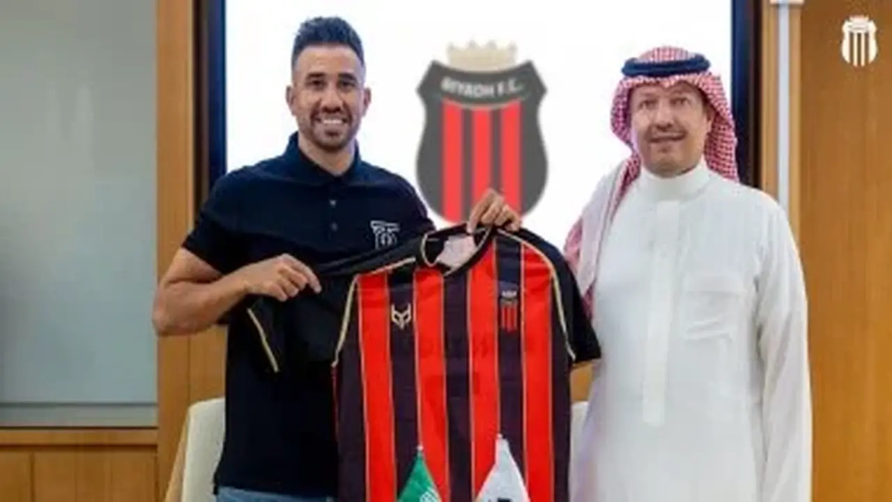 تريزيجيه يقود الرياض في مواجهة الاتفاق في افتتاح الدوري السعودي