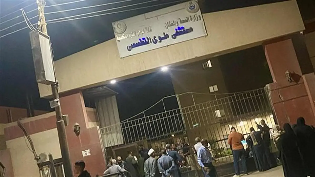 إصابة 10 أشخاص بينهم أطفال جراء انقلاب ميكروباص على الطريق الصحراوي بالمنيا