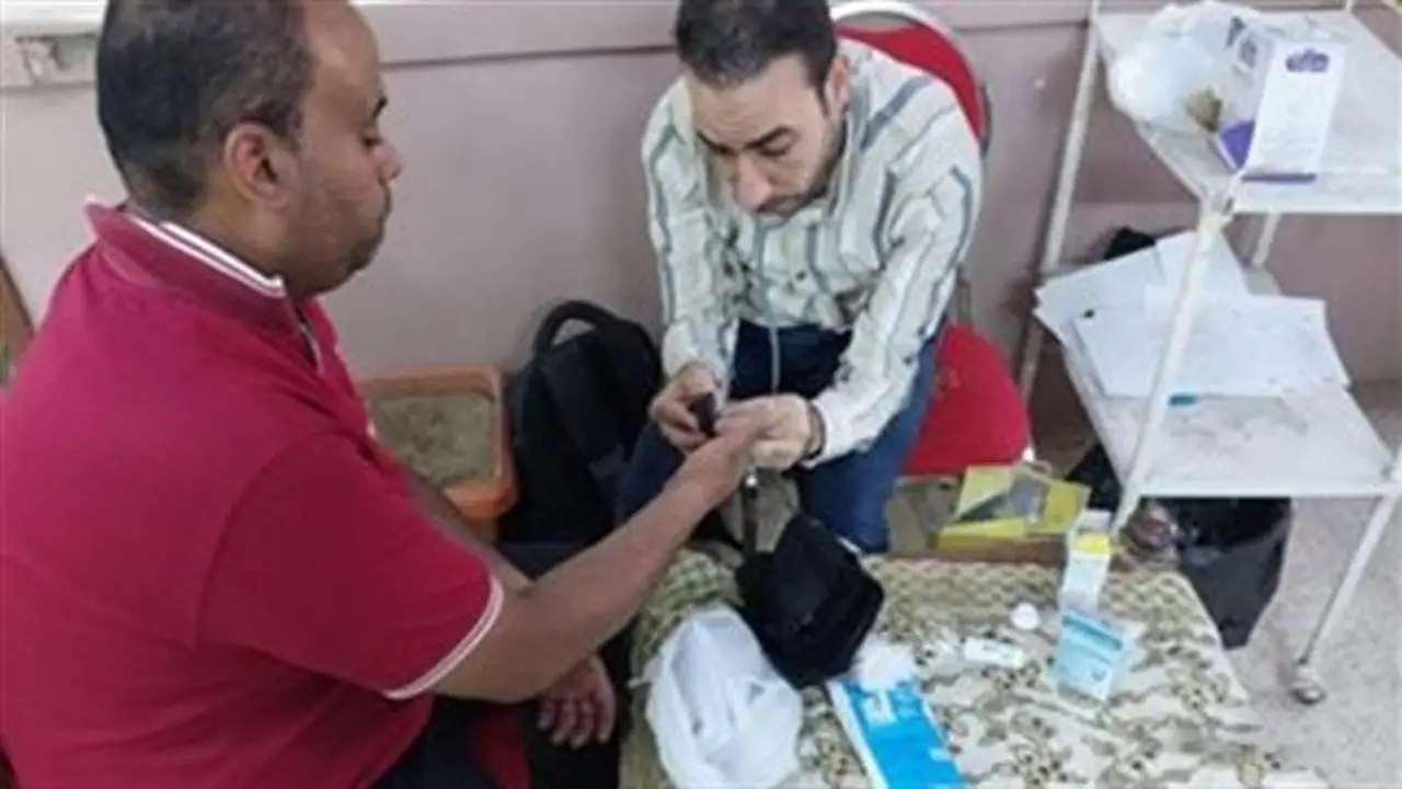 854 مستفيدًا من قافلة قصر العيني الطبية الشاملة في منوف